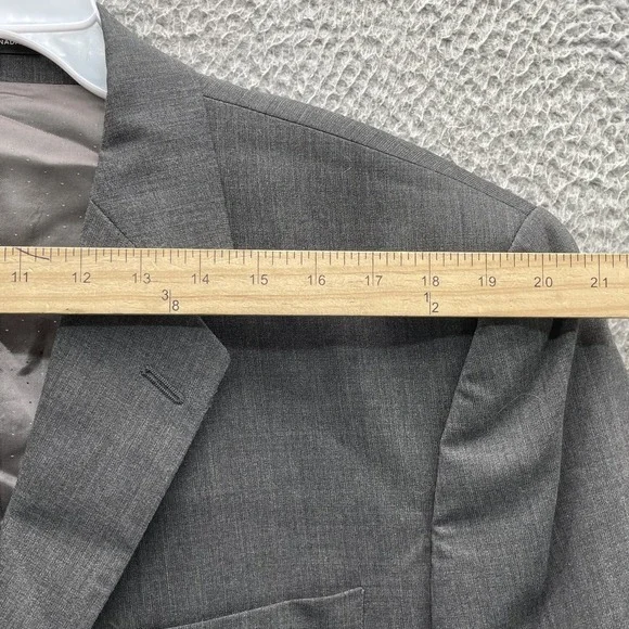 Calvin Klein 100% Wool Blazer Men's 44L Gray Corpcore Business Sport Coat Formal